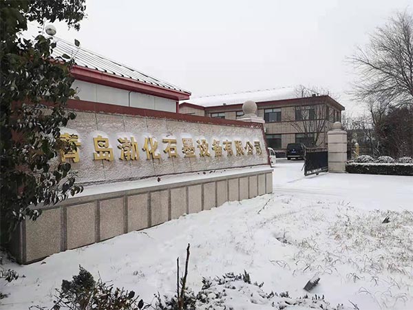 厂房大门