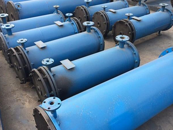 石墨换热器在生产中出现破裂是哪些原因造成的