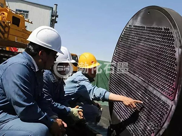 渤化石墨小编讲述YKA圆块孔式石墨换热器的安装顺序方法