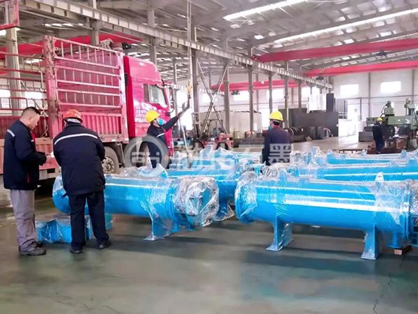 拆洗和检验石墨换热器的方式