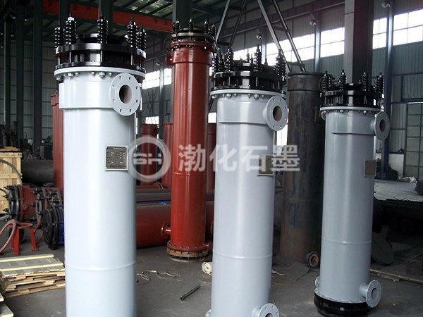 氯化氢石墨冷凝器的工艺设计方法。